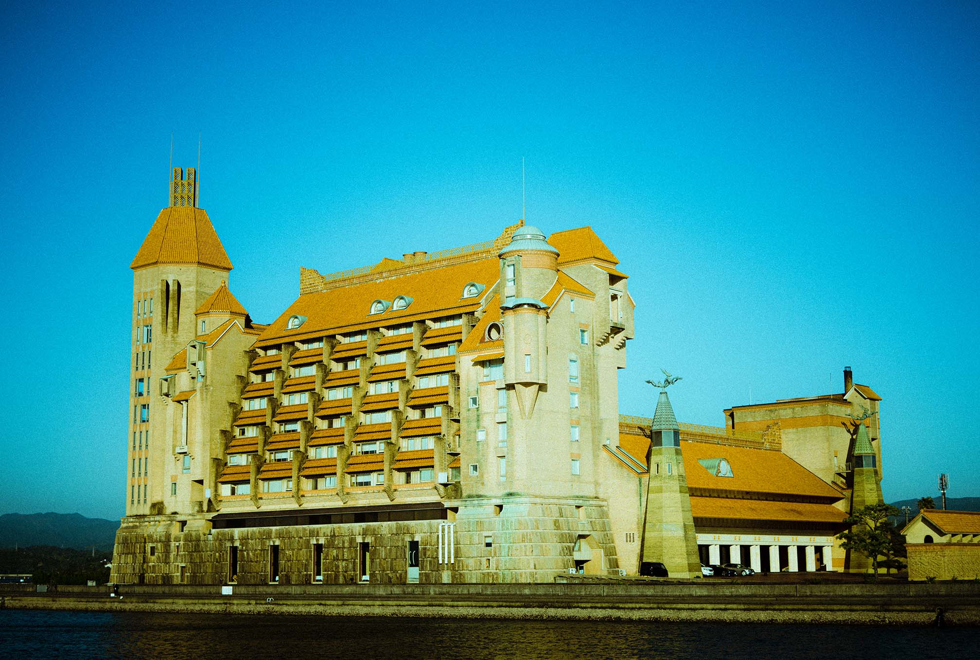 ホテル川久